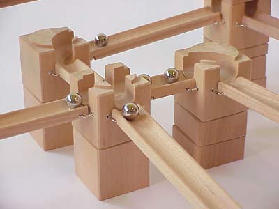 Toy maker file no.16 ROLLO / Page1